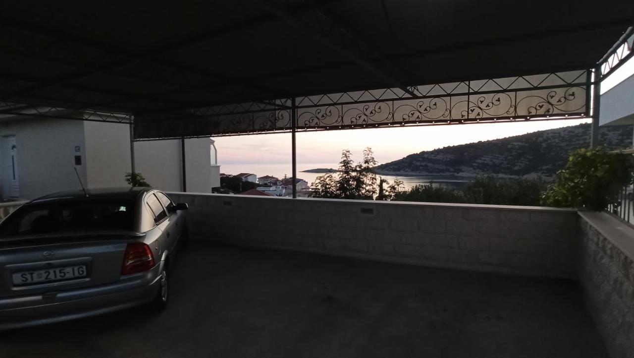 Jakopovic Apartments Rogoznica  Eksteriør billede