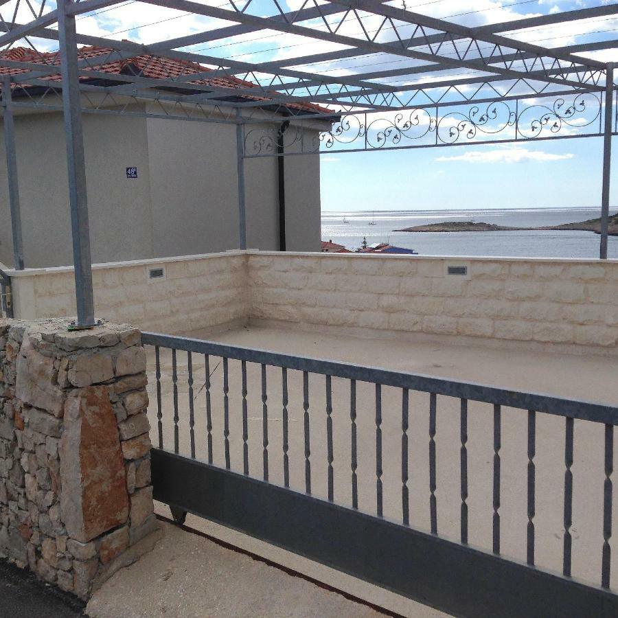Jakopovic Apartments Rogoznica  Eksteriør billede